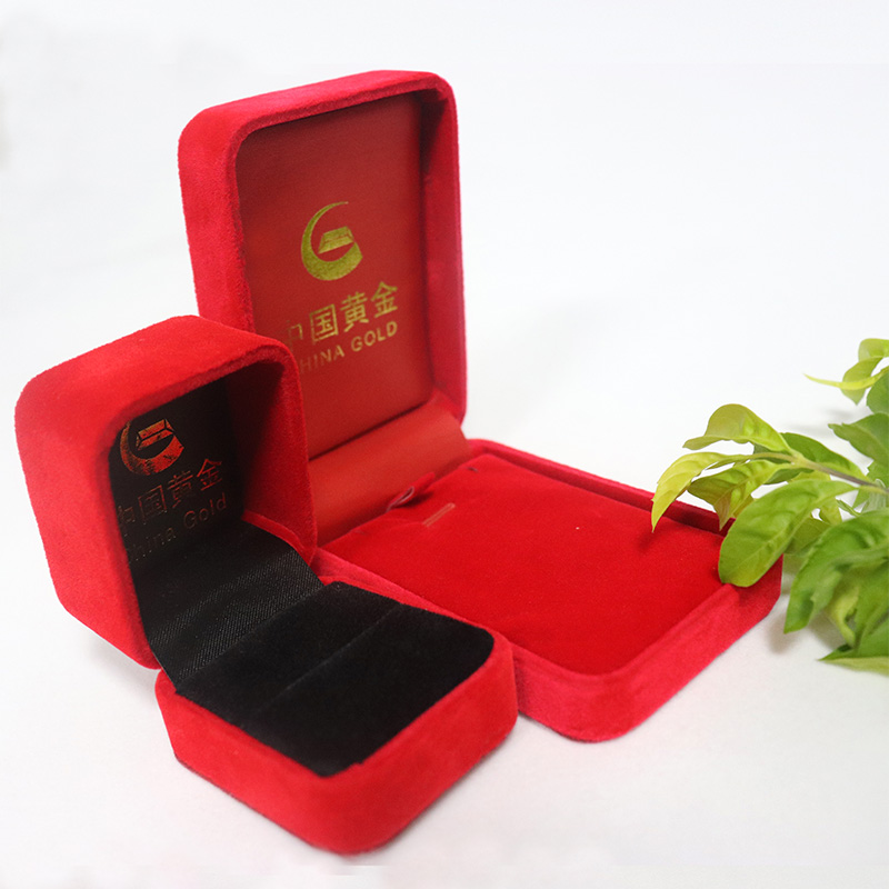 深圳金峰盛植絨布，首飾盒包裝植絨布